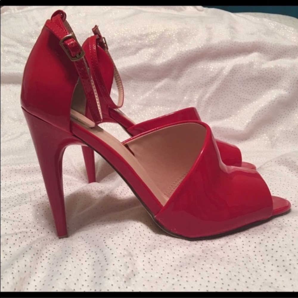 Signature sky high sexy sandals